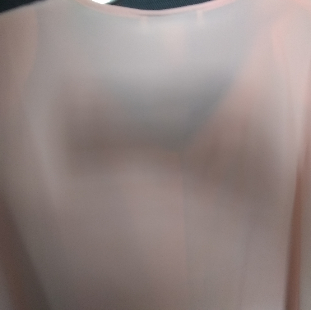 Pink blouse - Picture 6 of 6